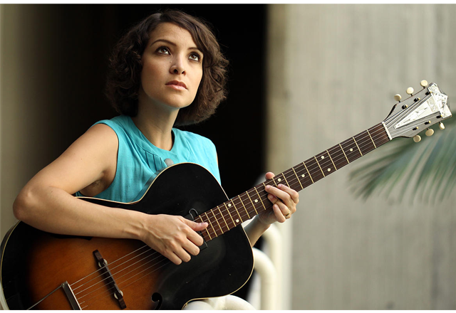 Gaby Moreno, Artist