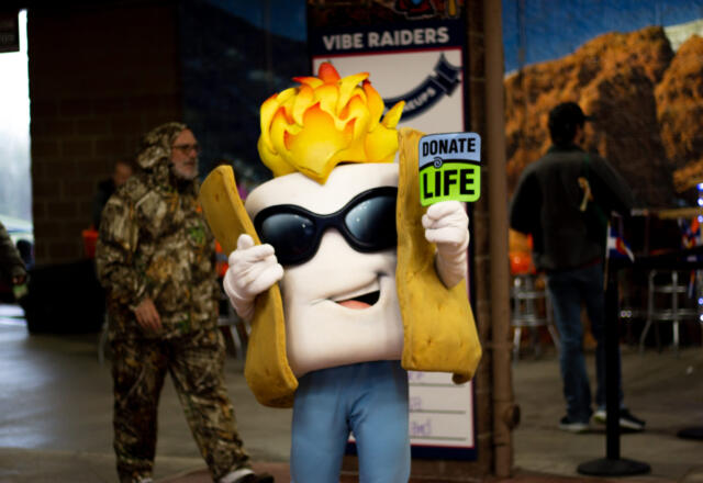 Donate Life Night with the Rocky Mountain Vibes
