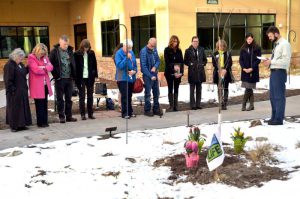 Donor Alliance Colorado Denver Wyoming Commemorating National Donate Life Month tree planting